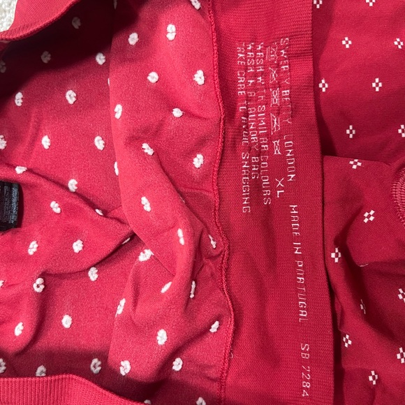 Sweaty Betty Sz XL Betty Base Layer Leggings in Cardinal Red - Picture 6 of 7